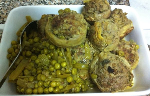 ארטישוק ממולא ברוטב סלרי ואפונה