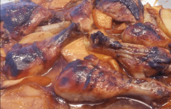 עוף בתנור עם בטטות ברוטב דבש סויה ושום בטעם אסייתי