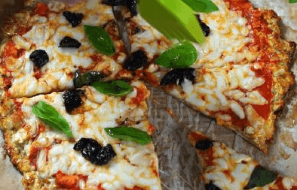 פיצה כשרה לפסח על בסיס מצות וחמאה בטעם משגע