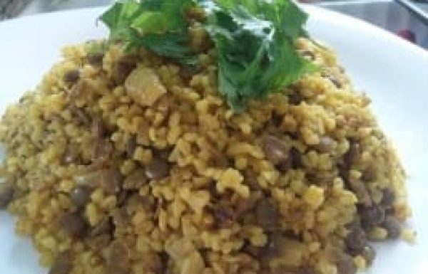 מג'דרה בורגול ועדשים מעדן מלכים צמחוני